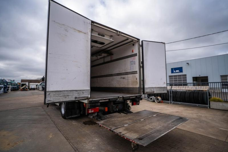 شاحنة الفريزر DAF CF 75.310 + THERMO KING: صورة 6 شاحنة الفريزر DAF CF 75.310 + THERMO KING: صورة 6