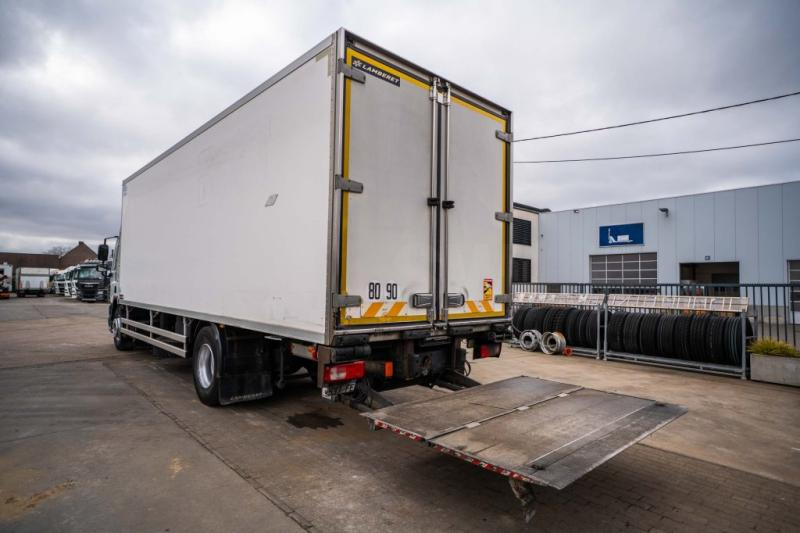 شاحنة الفريزر DAF CF 75.310 + THERMO KING: صورة 9 شاحنة الفريزر DAF CF 75.310 + THERMO KING: صورة 9