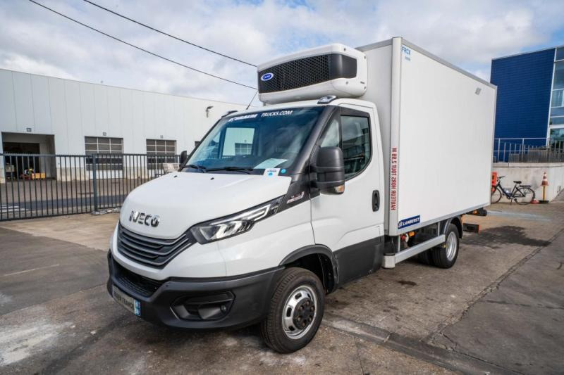 Iveco DAILY 35C180 HI MATIC+CARRIER XERIOS 5+ DHOLLANDIA - شاحنة مُبرّدة للتوصيل: صورة 1 Iveco DAILY 35C180 HI MATIC+CARRIER XERIOS 5+ DHOLLANDIA - شاحنة مُبرّدة للتوصيل: صورة 1
