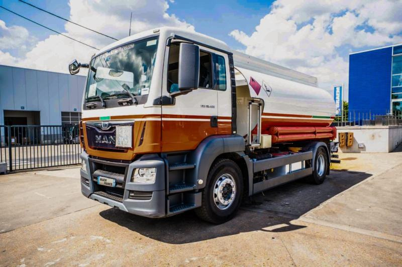 MAN TGS 18.400 // CUVE ALU MAGYAR 13.500L + 5 COMP - شاحنة صهريج: صورة 1 MAN TGS 18.400 // CUVE ALU MAGYAR 13.500L + 5 COMP - شاحنة صهريج: صورة 1