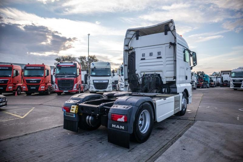 MAN TGX 18.440 XLX BLS+INTARDER - وحدة جر: صورة 3 MAN TGX 18.440 XLX BLS+INTARDER - وحدة جر: صورة 3