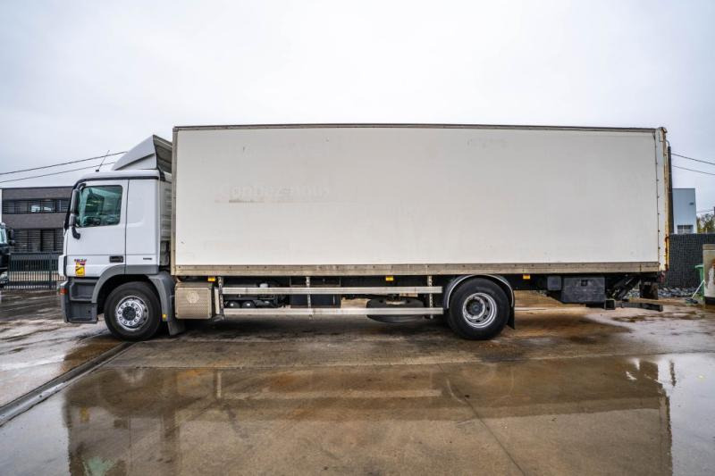Mercedes ACTROS 1832-MP3+DHOLLANDIA 2.5T. - شاحنة مقفلة: صورة 2 Mercedes ACTROS 1832-MP3+DHOLLANDIA 2.5T. - شاحنة مقفلة: صورة 2