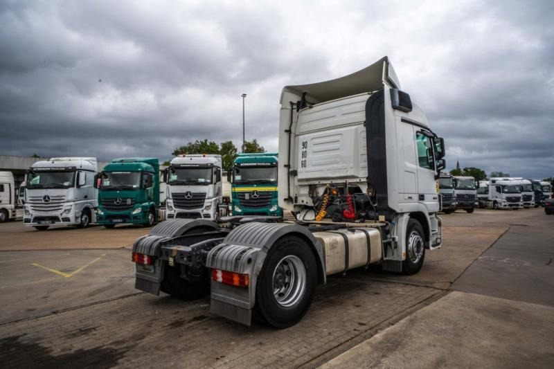 Mercedes ACTROS 1844 LS-MP3+VOITH - وحدة جر: صورة 4 Mercedes ACTROS 1844 LS-MP3+VOITH - وحدة جر: صورة 4