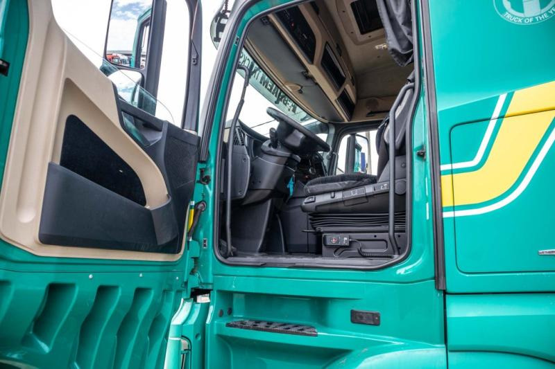 Mercedes ACTROS 1845 LS+E5 - وحدة جر: صورة 5 Mercedes ACTROS 1845 LS+E5 - وحدة جر: صورة 5
