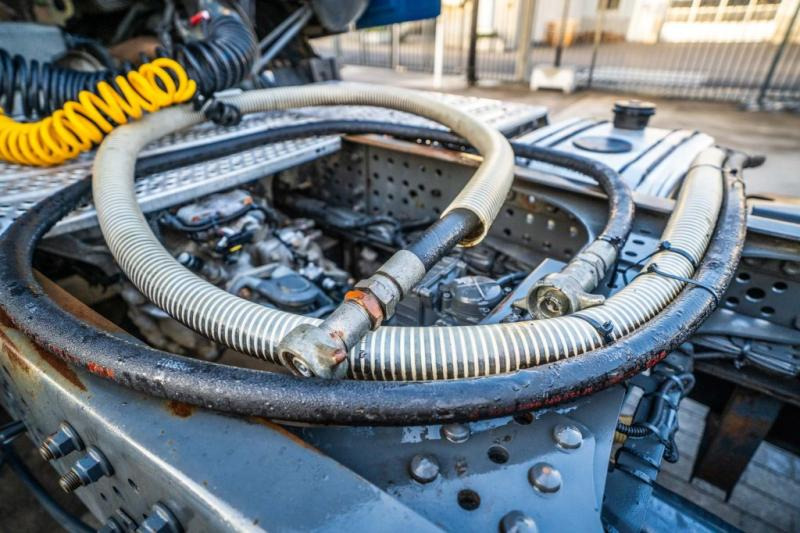وحدة جر Mercedes ACTROS 1846 LS + HYDR.: صورة 8