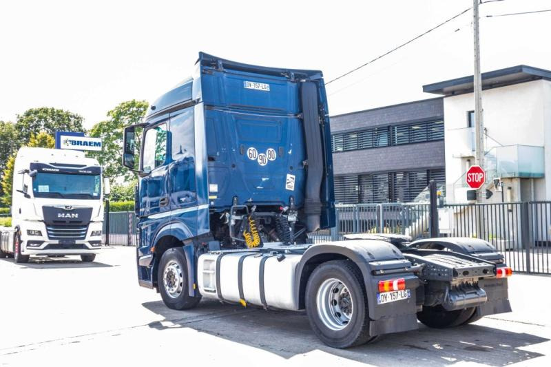 Mercedes ACTROS 1848 LS - وحدة جر: صورة 4 Mercedes ACTROS 1848 LS - وحدة جر: صورة 4