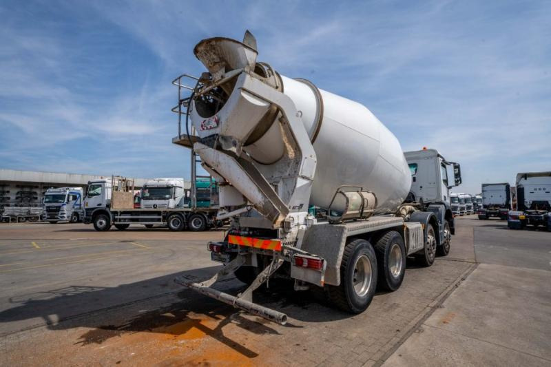 Mercedes AROCS 3240 BB+STETTER 9m3 / 4 pieces - شاحنة خلاطة خرسانة: صورة 4 Mercedes AROCS 3240 BB+STETTER 9m3 / 4 pieces - شاحنة خلاطة خرسانة: صورة 4