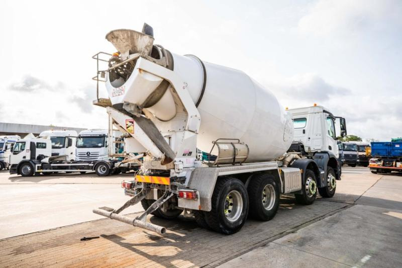 Mercedes AROCS 3240 BB+STETTER 9m3 - شاحنة خلاطة خرسانة: صورة 4 Mercedes AROCS 3240 BB+STETTER 9m3 - شاحنة خلاطة خرسانة: صورة 4