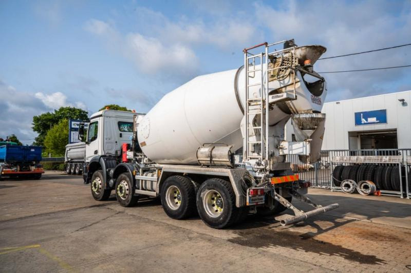 Mercedes AROCS 3240 BB+STETTER 9m3 - شاحنة خلاطة خرسانة: صورة 5 Mercedes AROCS 3240 BB+STETTER 9m3 - شاحنة خلاطة خرسانة: صورة 5