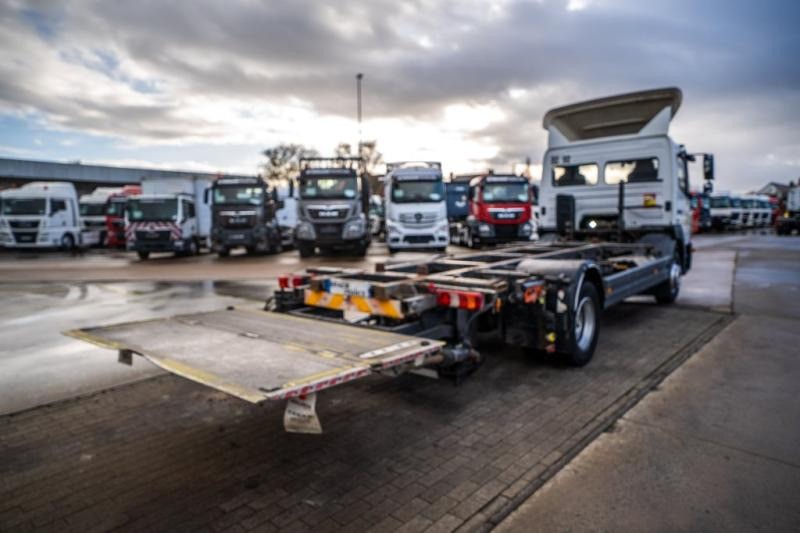Mercedes ATEGO 1224 // HAYON DHOLLANDIA - شاحنات الحاويات / جسم علوي قابل للتغيير شاحنة: صورة 4 Mercedes ATEGO 1224 // HAYON DHOLLANDIA - شاحنات الحاويات / جسم علوي قابل للتغيير شاحنة: صورة 4