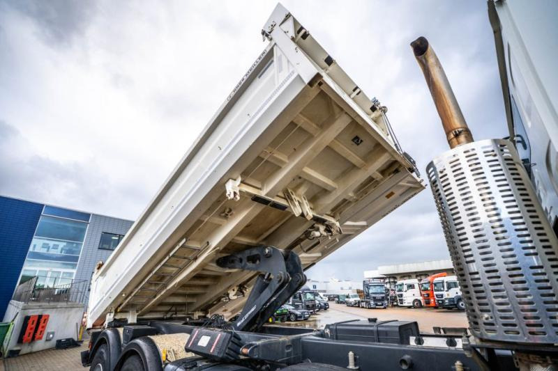 Renault C 480 - شاحنة قلاب: صورة 4 Renault C 480 - شاحنة قلاب: صورة 4