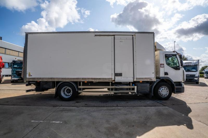 Renault D 19 WIDE 320 DXI +DHOLLANDIA 2t. - شاحنة مقفلة: صورة 3 Renault D 19 WIDE 320 DXI +DHOLLANDIA 2t. - شاحنة مقفلة: صورة 3