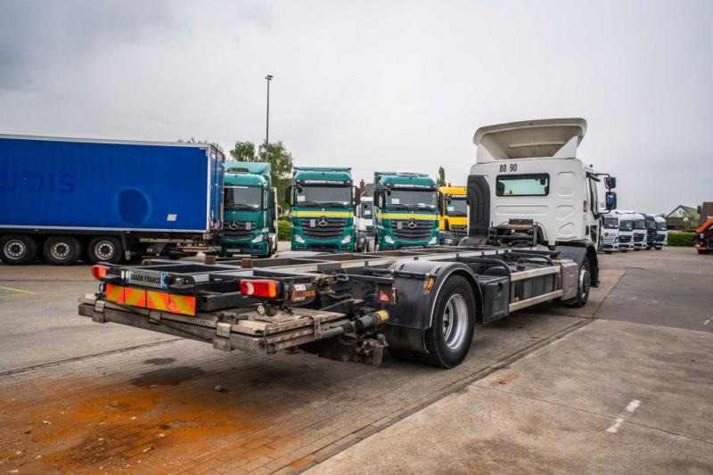 Renault D WIDE 380 DXI+DHOLLANDIA 1.5 T - شاحنات الحاويات / جسم علوي قابل للتغيير شاحنة: صورة 4 Renault D WIDE 380 DXI+DHOLLANDIA 1.5 T - شاحنات الحاويات / جسم علوي قابل للتغيير شاحنة: صورة 4