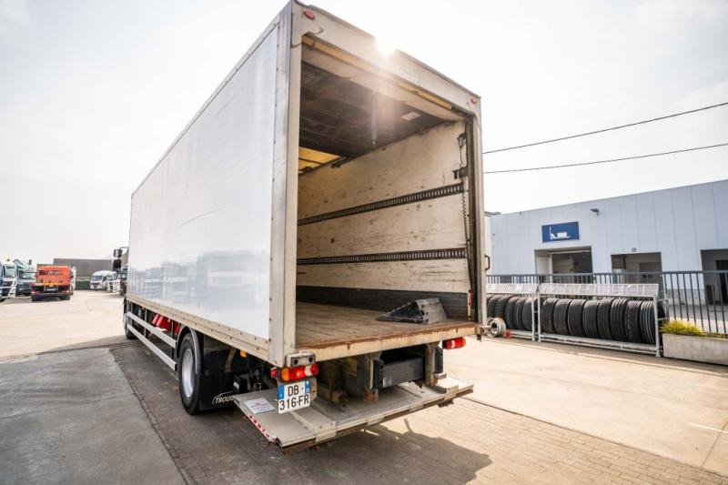 Renault MIDLUM 270 DXI (18t.) - شاحنة مقفلة: صورة 5 Renault MIDLUM 270 DXI (18t.) - شاحنة مقفلة: صورة 5