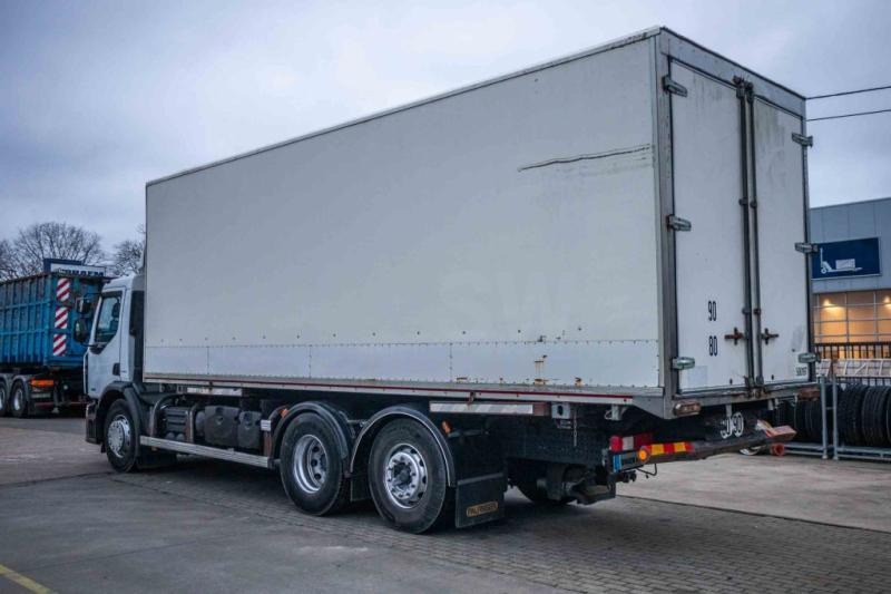 Renault PREMIUM 380 DXI-6x2 - شاحنة مقفلة: صورة 4 Renault PREMIUM 380 DXI-6x2 - شاحنة مقفلة: صورة 4