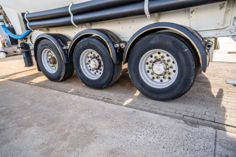 بلكر SPITZER SILO SK2458 CAL 60m3: صورة 7