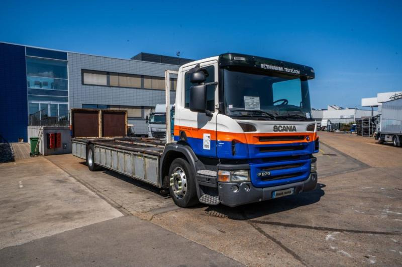 Scania P 270 (19T)- PORTE GAZ /10 PALETTES - شاحنات مسطحة: صورة 2 Scania P 270 (19T)- PORTE GAZ /10 PALETTES - شاحنات مسطحة: صورة 2