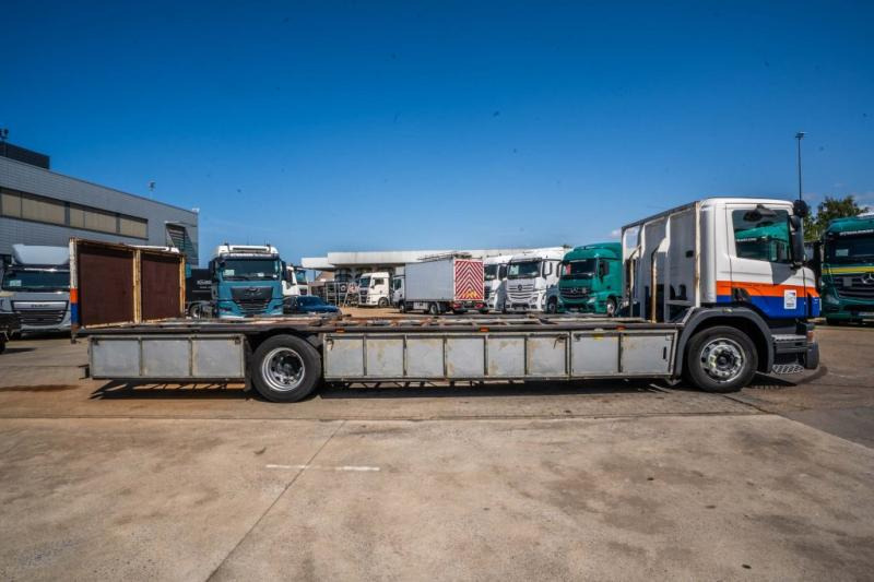 Scania P 270 (19T)- PORTE GAZ /10 PALETTES - شاحنات مسطحة: صورة 3 Scania P 270 (19T)- PORTE GAZ /10 PALETTES - شاحنات مسطحة: صورة 3