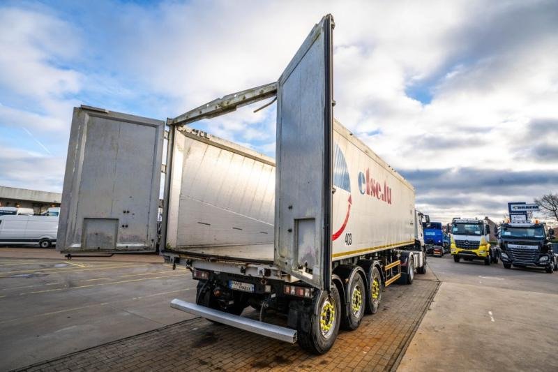 Wielton WIELTON-ALU-52M2(GRAIN/CEREALIERE/GETREIDE) - قلابة نصف مقطورة نصف مقطورة قلابة: صورة 5 Wielton WIELTON-ALU-52M2(GRAIN/CEREALIERE/GETREIDE) - قلابة نصف مقطورة نصف مقطورة قلابة: صورة 5