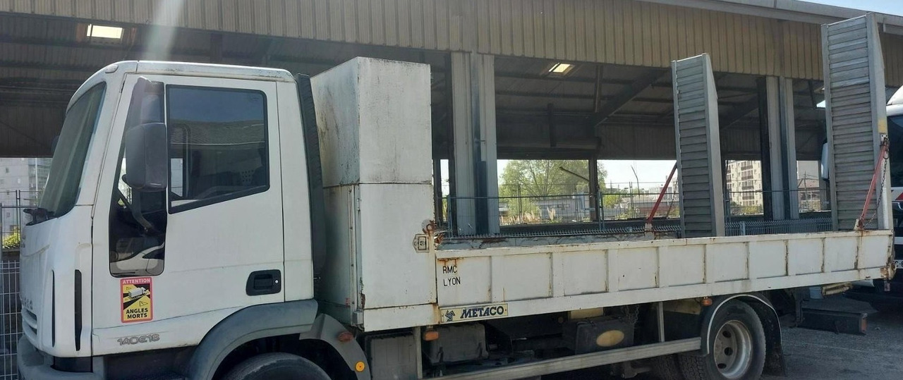 IVECO CARGOBUL - شاحنة نقل سيارات شاحنة: صورة 2 IVECO CARGOBUL - شاحنة نقل سيارات شاحنة: صورة 2