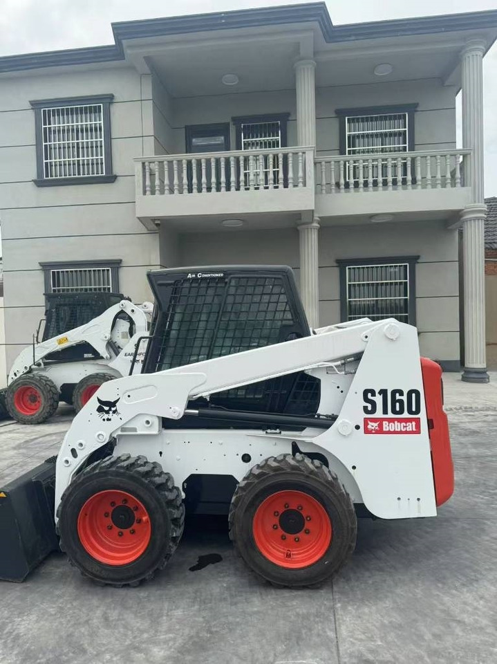 Bobcat S 160 - شيول صغير: صورة 2 Bobcat S 160 - شيول صغير: صورة 2
