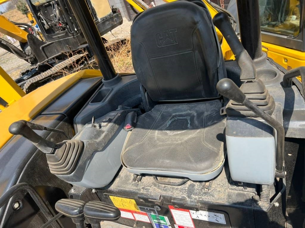 CAT 304 C - حفار زحاف: صورة 2 CAT 304 C - حفار زحاف: صورة 2