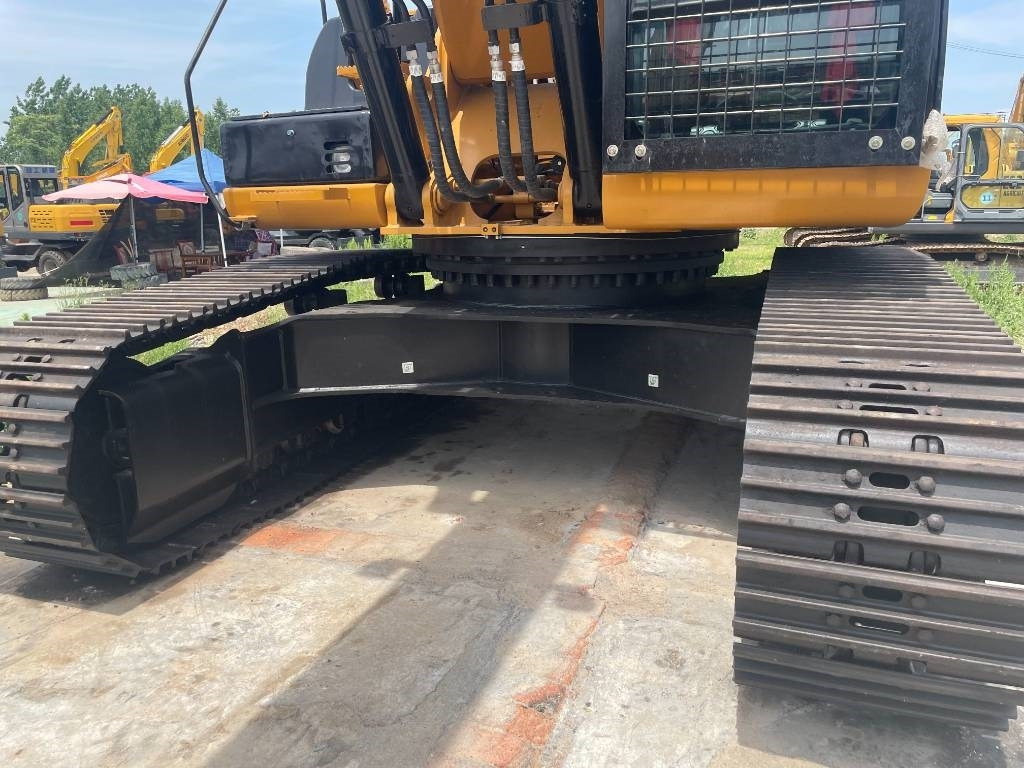 CAT 330 D - حفار زحاف: صورة 3 CAT 330 D - حفار زحاف: صورة 3