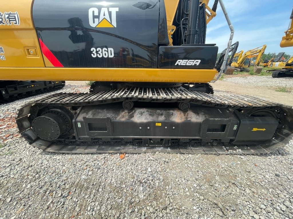 CAT CAT336D2 - حفار زحاف: صورة 2 CAT CAT336D2 - حفار زحاف: صورة 2