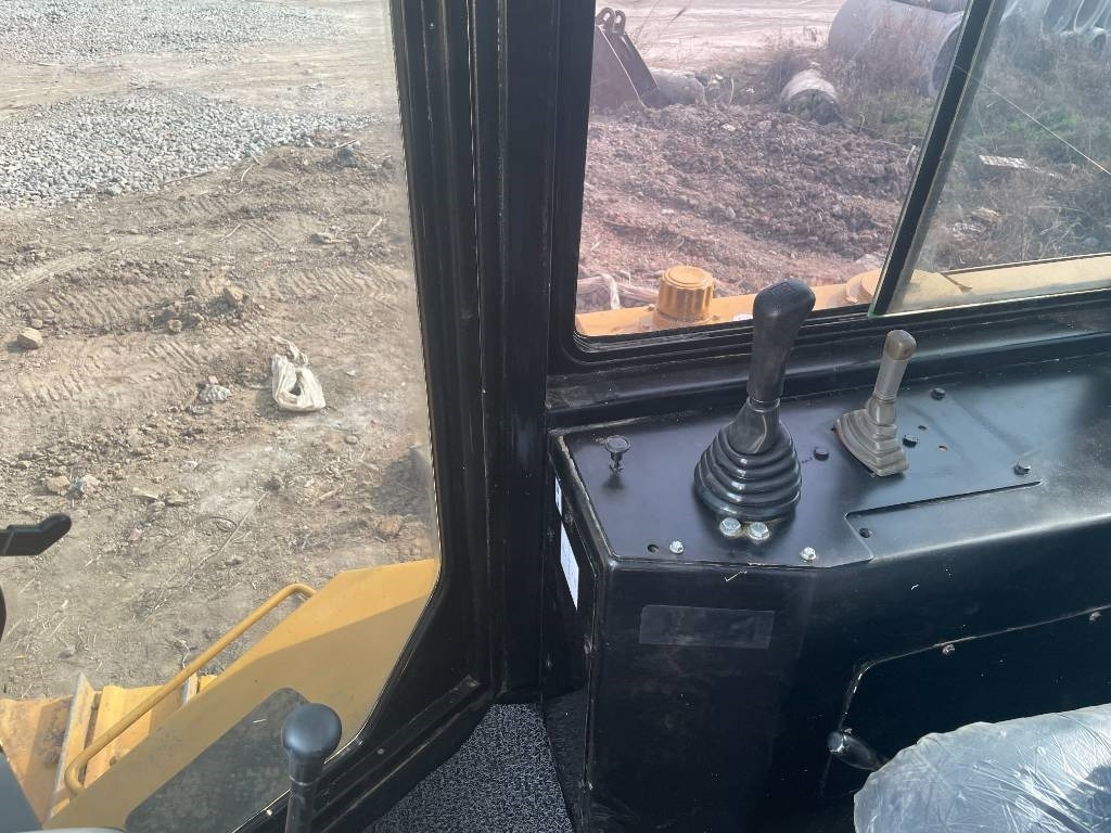 جرافة CAT D 7 G: صورة 6