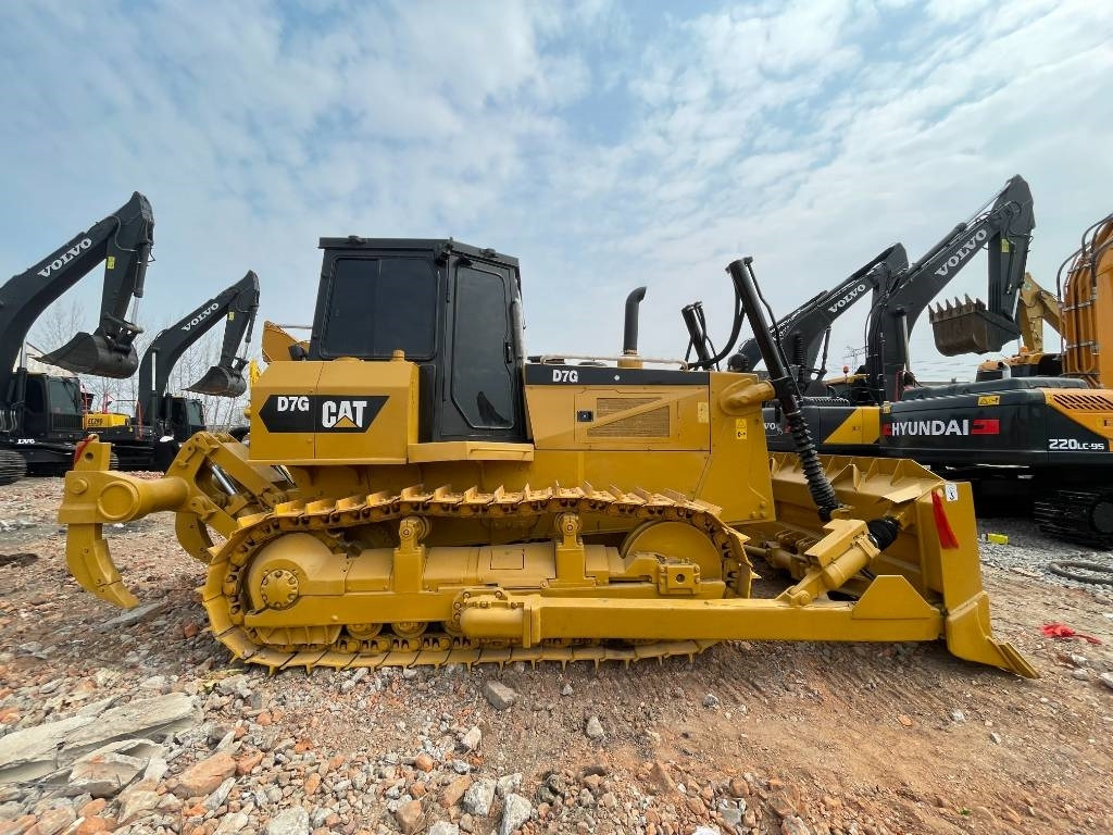CAT D 7 G - حفار زحاف: صورة 4 CAT D 7 G - حفار زحاف: صورة 4