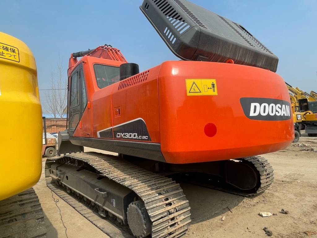 Doosan DX 300 - حفار زحاف: صورة 4 Doosan DX 300 - حفار زحاف: صورة 4