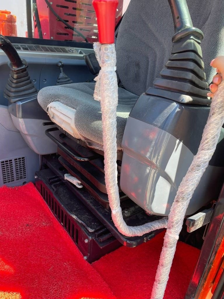 Doosan DX 60 - حفارة مُصَّغرة: صورة 4 Doosan DX 60 - حفارة مُصَّغرة: صورة 4