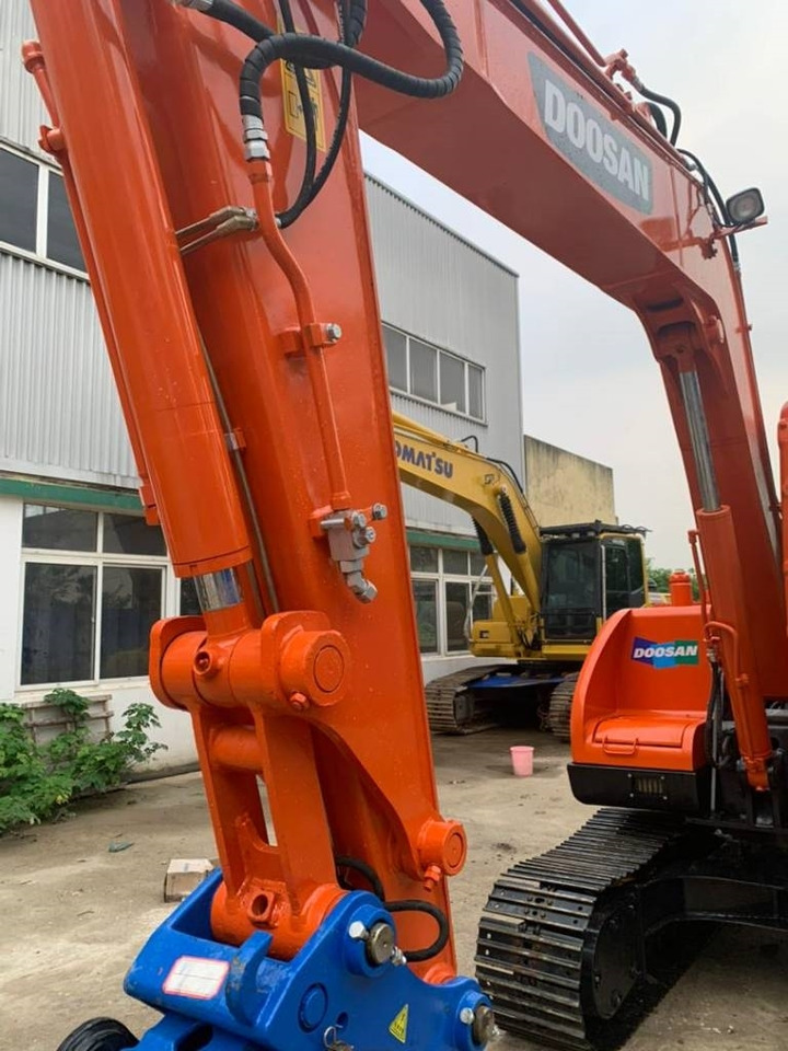 حفارة مُصَّغرة Doosan DX 75-9 C: صورة 9