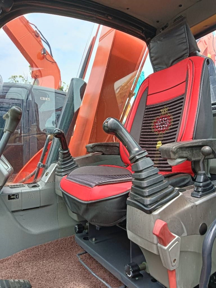 Doosan DX 75 - حفار زحاف: صورة 3 Doosan DX 75 - حفار زحاف: صورة 3