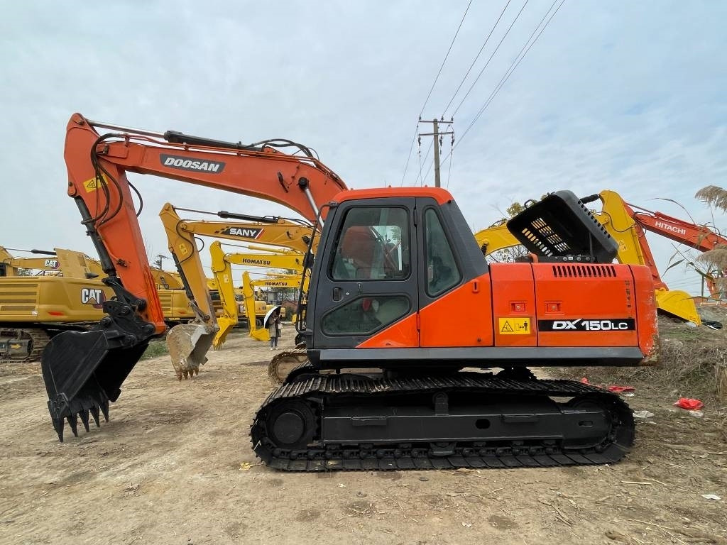 Doosan dx150 - حفار زحاف: صورة 3 Doosan dx150 - حفار زحاف: صورة 3