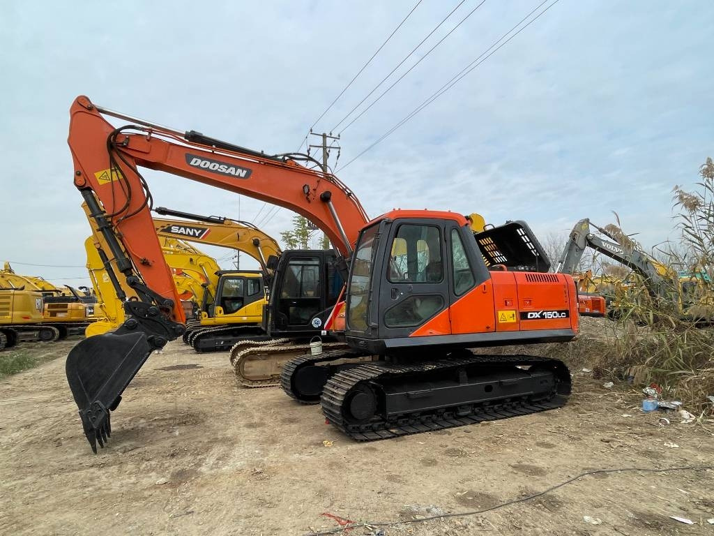 Doosan dx150 - حفار زحاف: صورة 1 Doosan dx150 - حفار زحاف: صورة 1