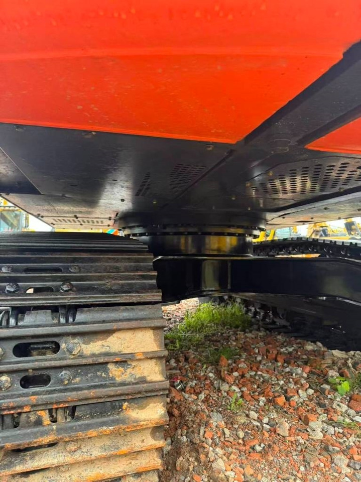 Hitachi ZX 200 - حفار زحاف: صورة 2 Hitachi ZX 200 - حفار زحاف: صورة 2