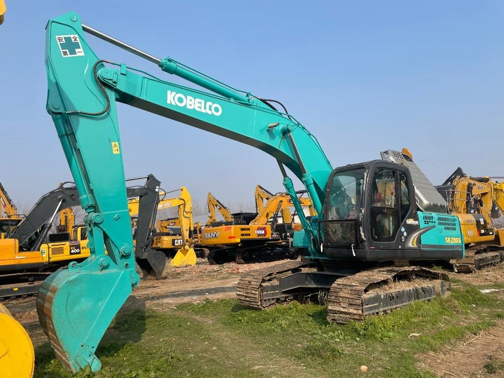 Kobelco SK 200 - حفار زحاف: صورة 5 Kobelco SK 200 - حفار زحاف: صورة 5