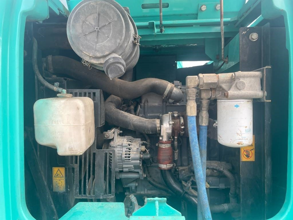 Kobelco SK 75 - حفار زحاف: صورة 3 Kobelco SK 75 - حفار زحاف: صورة 3