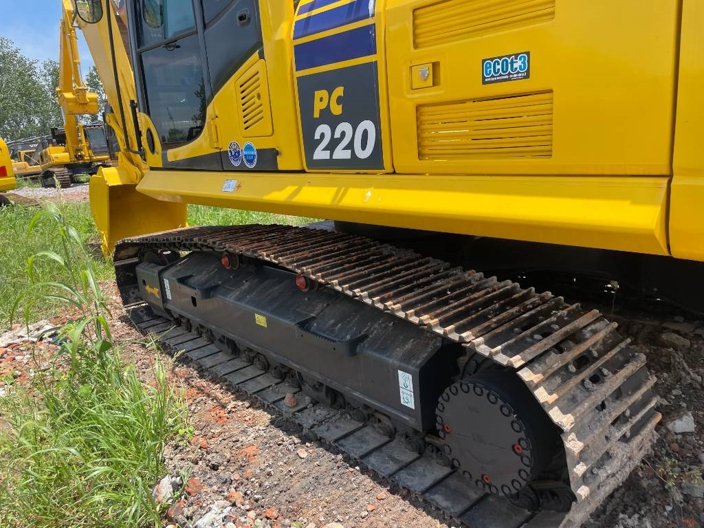 Komatsu PC 220 - حفار زحاف: صورة 3 Komatsu PC 220 - حفار زحاف: صورة 3
