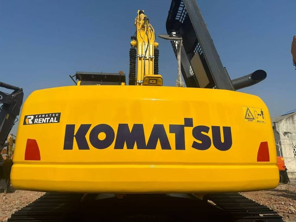 Komatsu PC 240 LC - حفار زحاف: صورة 4 Komatsu PC 240 LC - حفار زحاف: صورة 4