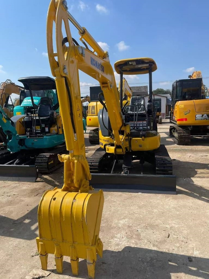 Komatsu PC 35 - حفارة مُصَّغرة: صورة 2 Komatsu PC 35 - حفارة مُصَّغرة: صورة 2