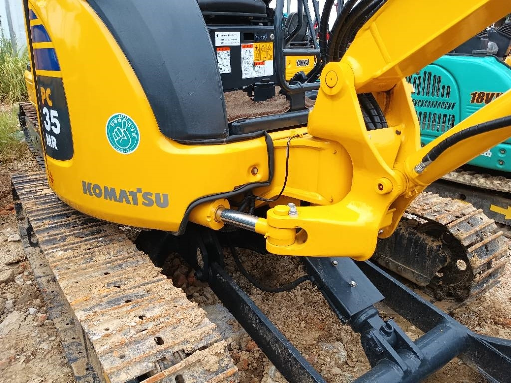 Komatsu PC 35  - حفار زحاف: صورة 3 Komatsu PC 35  - حفار زحاف: صورة 3