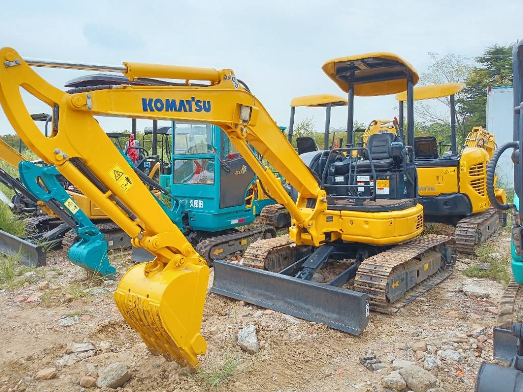 Komatsu PC 35  - حفار زحاف: صورة 1 Komatsu PC 35  - حفار زحاف: صورة 1