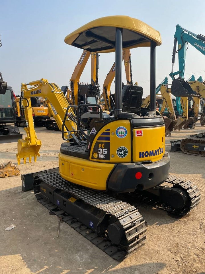 Komatsu PC 35 - حفار زحاف: صورة 3 Komatsu PC 35 - حفار زحاف: صورة 3