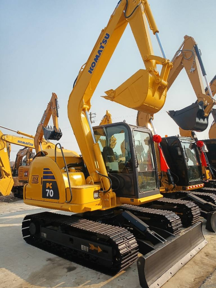 Komatsu PC 70 - حفارة مُصَّغرة: صورة 1 Komatsu PC 70 - حفارة مُصَّغرة: صورة 1