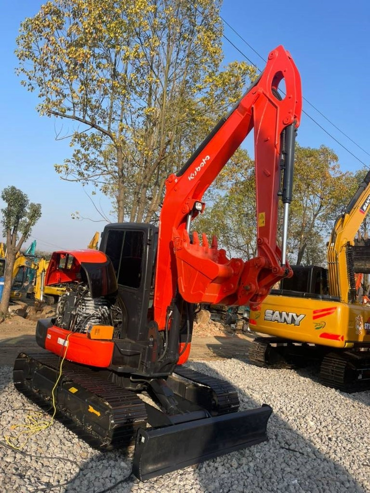 Kubota 165 - حفار زحاف: صورة 2 Kubota 165 - حفار زحاف: صورة 2