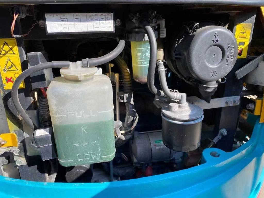 Kubota u-17 - حفار زحاف: صورة 4 Kubota u-17 - حفار زحاف: صورة 4
