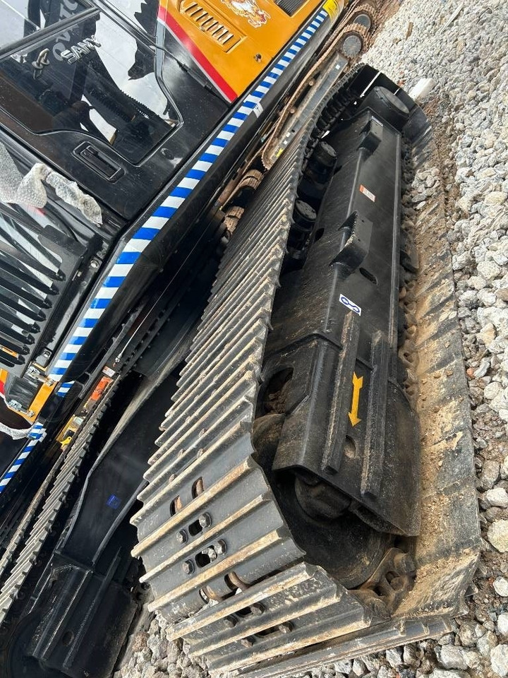 Sany SY 215 C - حفار زحاف: صورة 4 Sany SY 215 C - حفار زحاف: صورة 4