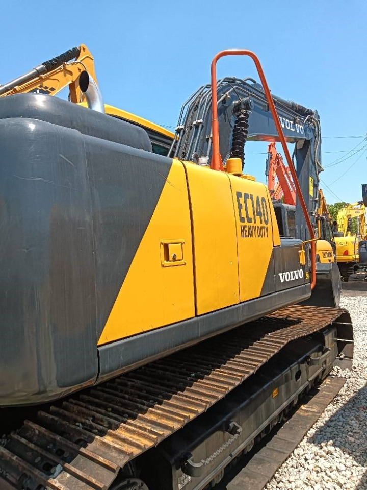 Volvo EC 140 B - حفار زحاف: صورة 2 Volvo EC 140 B - حفار زحاف: صورة 2